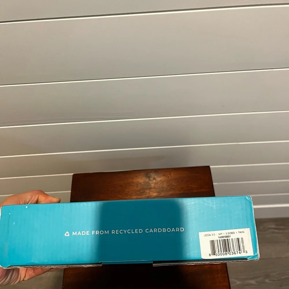 *Leesa Twin Tencel Mattress Protector NWT